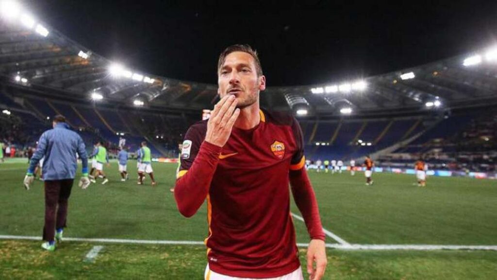 Francesco Totti’s son retires at 19