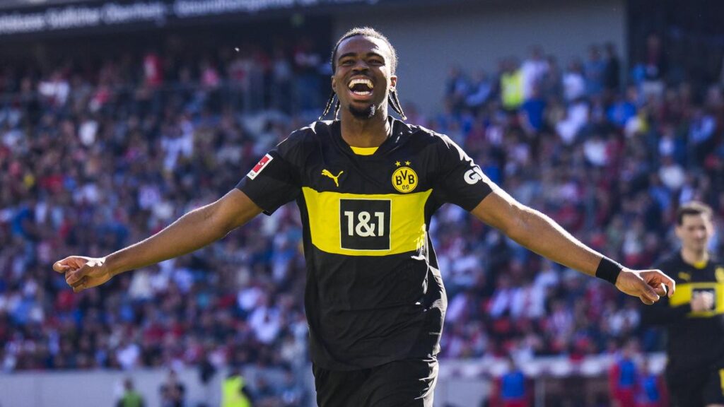 Borussia Dortmund Completes Permanent Signing of Carney Chukwuemeka from Chelsea