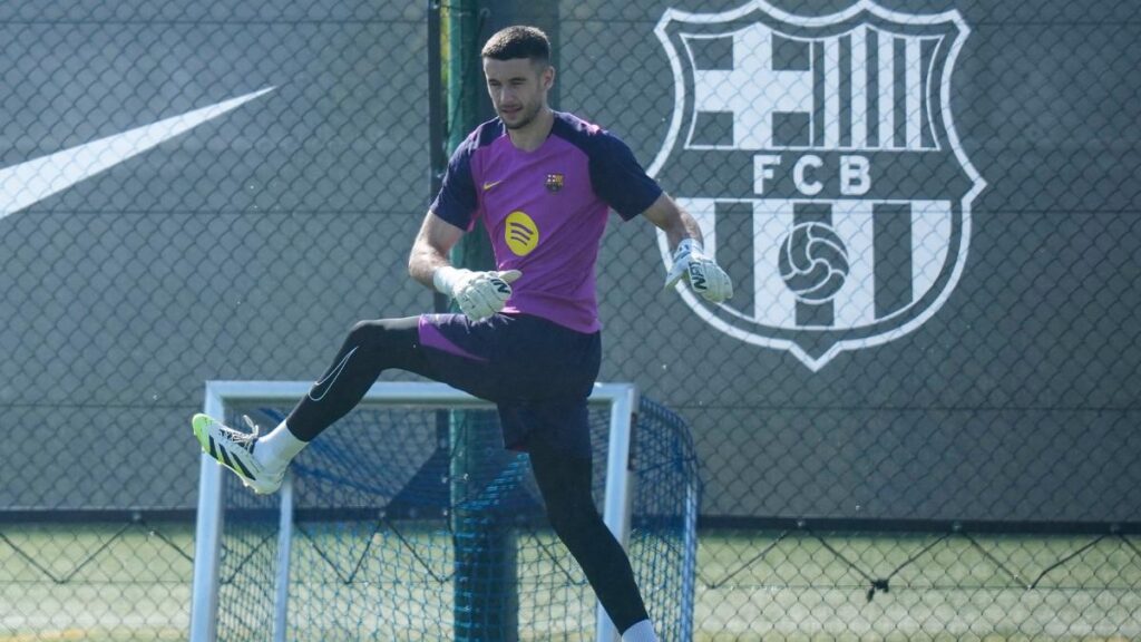 FC Barcelona Faces Goalkeeper Crisis Ahead of La Liga Opener