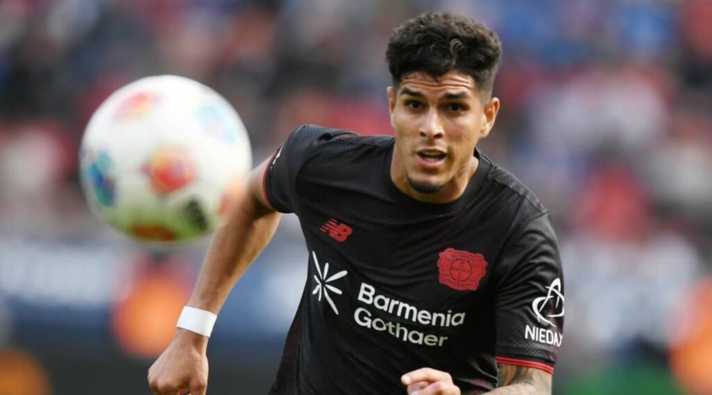 Leverkusen Shields Piero Hincapie with Contract Extension Until 2029