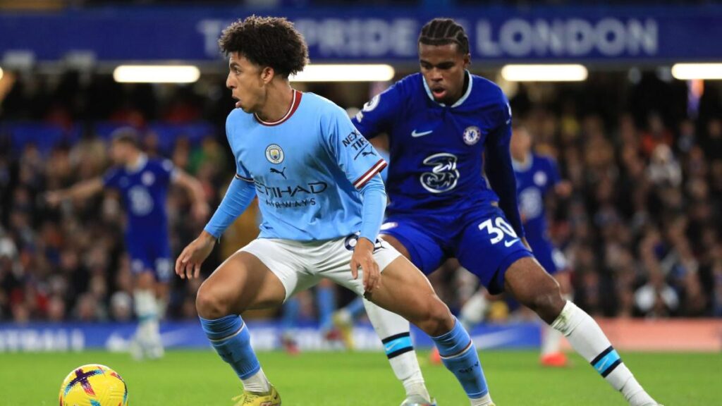 Manchester City Rejects €30 Million Bid for Rising Star Rico Lewis