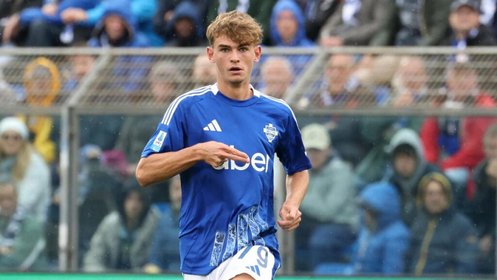 Como Stands Firm, Rejects €40 Million Tottenham Bid for Starlet Nico Paz