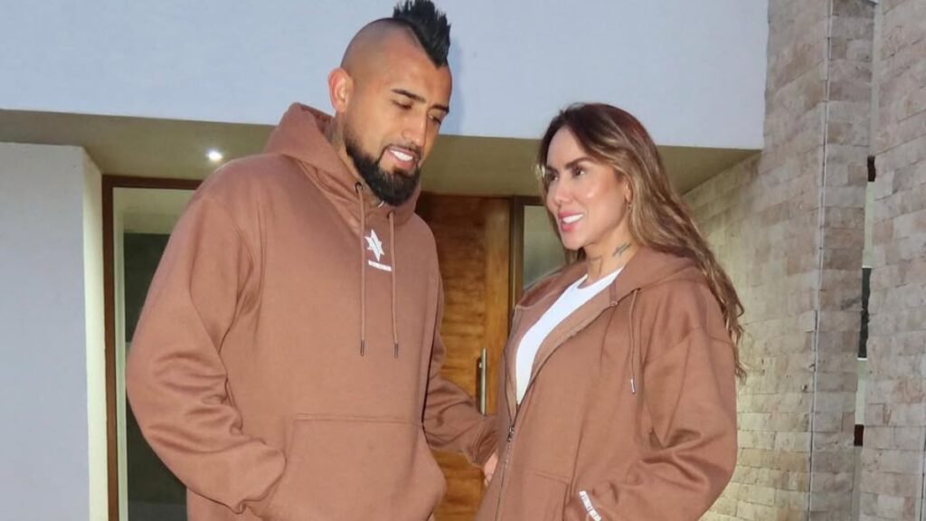 Arturo Vidal Posts a Heartwarming Photo with His Loved One