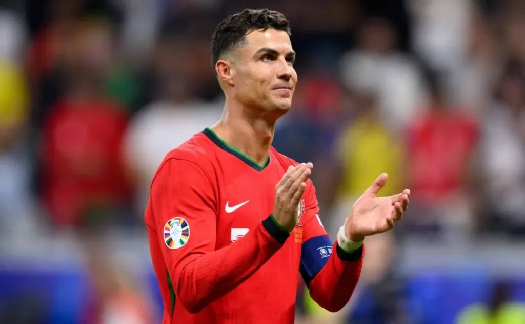 Carlos Ruiz Speaks Out Following Cristiano Ronaldo’s Equaling of World Cup Qualifiers Goal Record