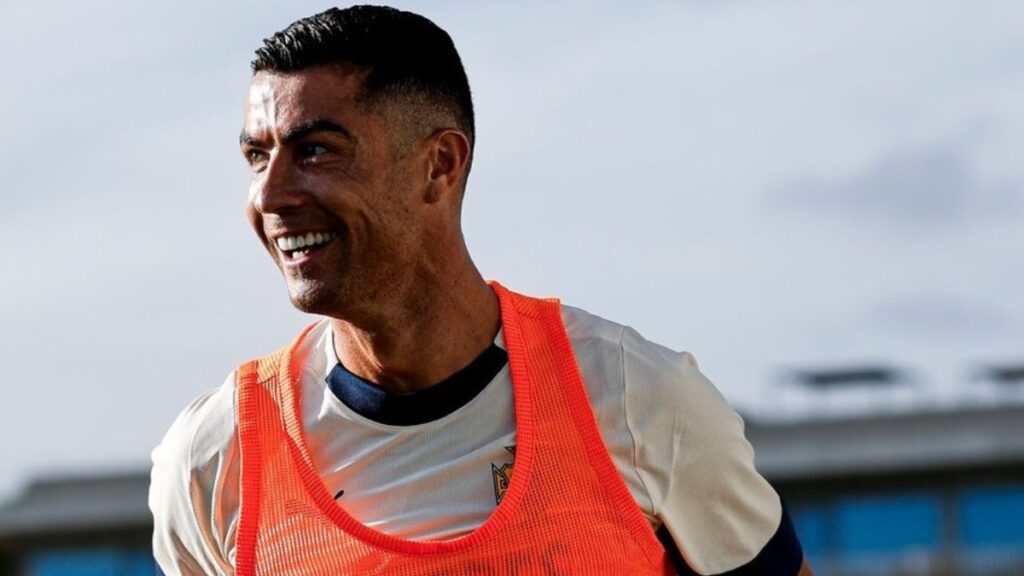 Cristiano Ronaldo Shares Thought-Provoking Message with Fans