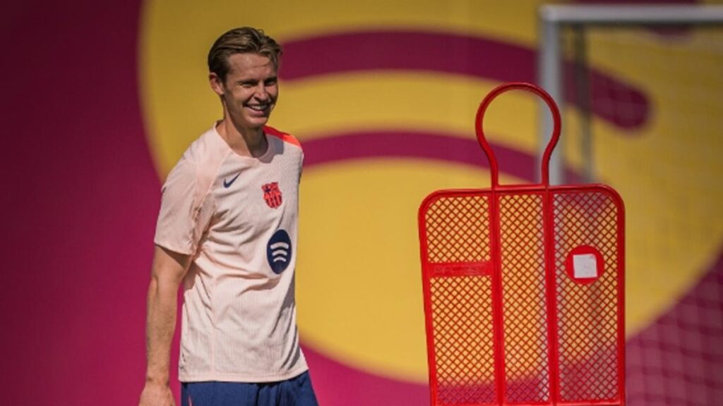 Deal Finalized: Frenkie de Jong Set to Extend Contract with the Club