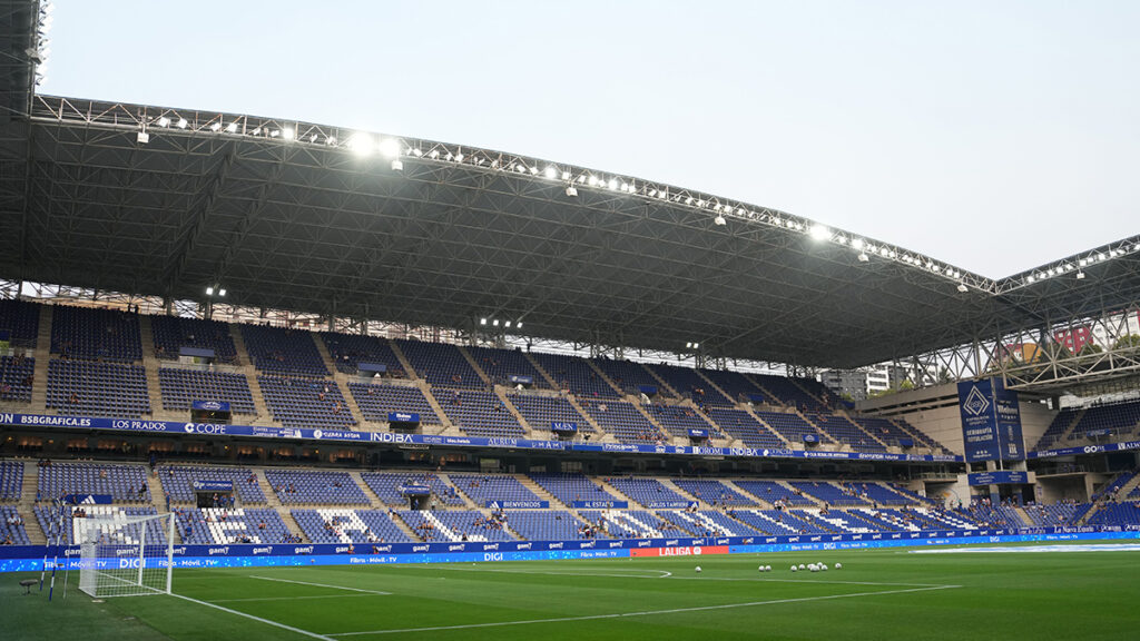 Fan Arrested for Racist Abuse Against Vinicius Fan Arrested for Racist Abuse Against Vinicius