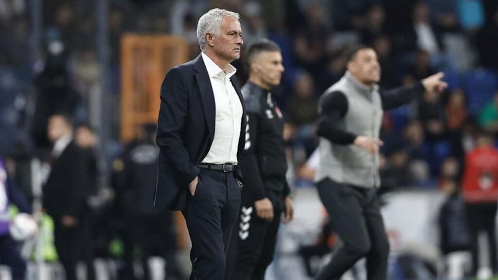 Former Fenerbahce Player Urges UEFA and FIFA to Investigate Mourinho: Here’s Why