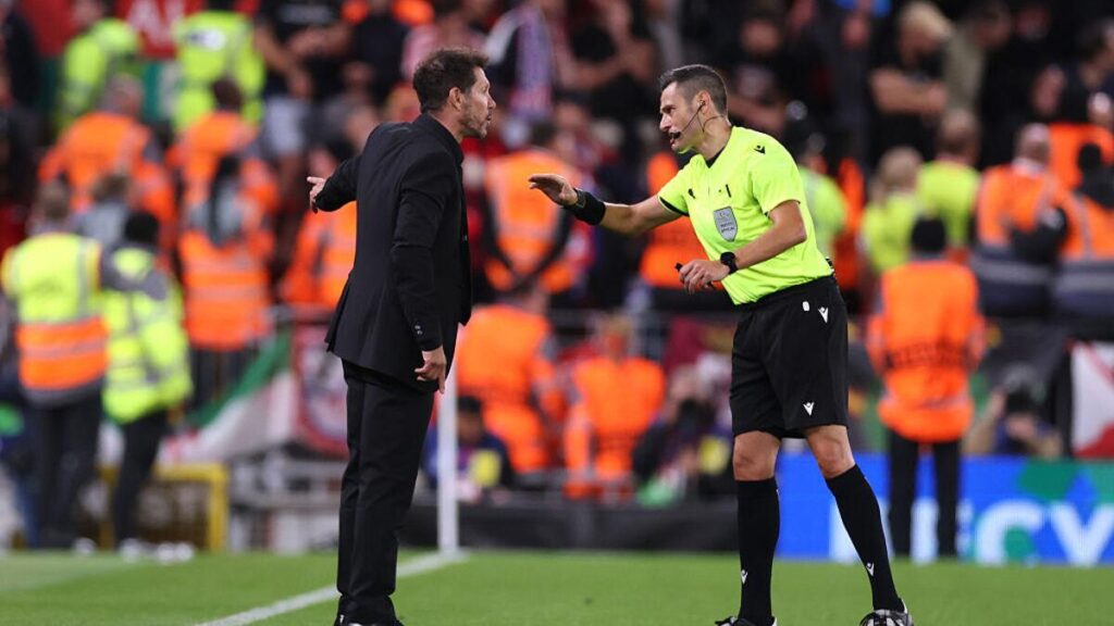 Former PGMOL Chief Anticipates Penalties for Liverpool and Atletico
