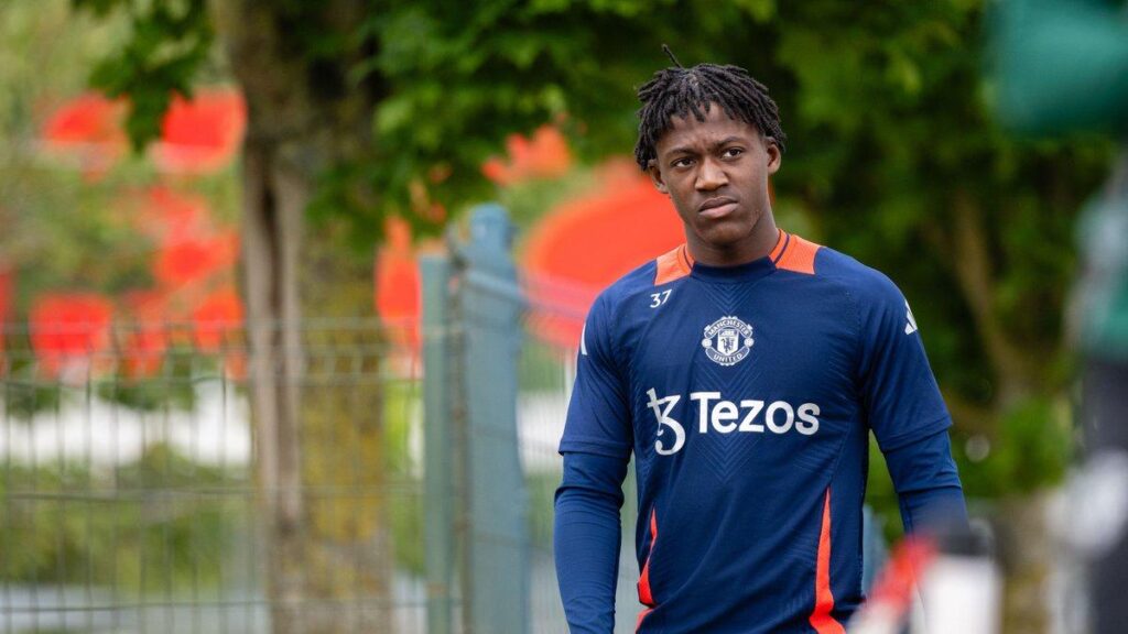 Guardiola Eyeing Manchester United’s Young Star Kobbie Mainoo