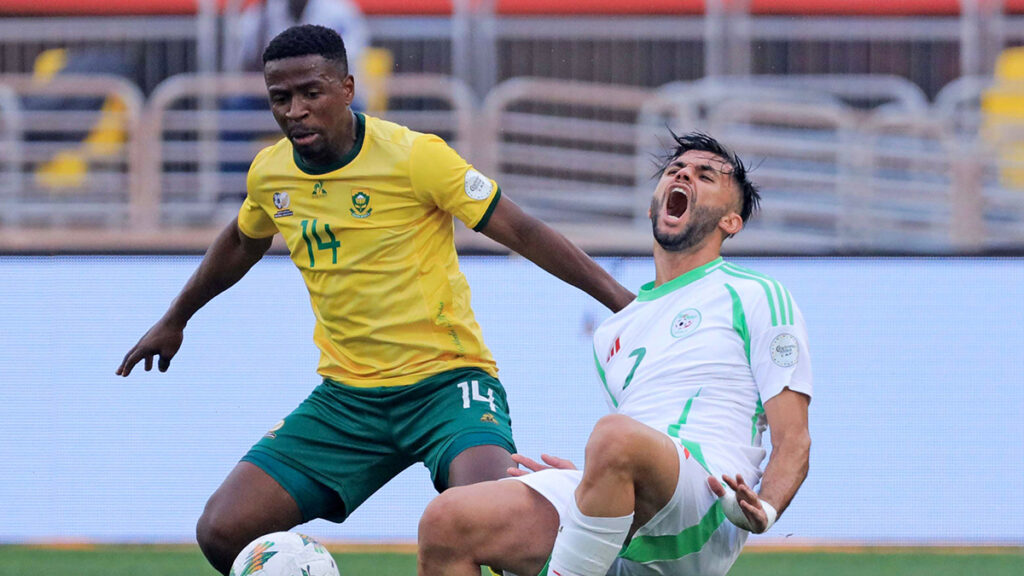 Intense Competition: Two Clubs Compete for Mamelodi Sundowns Legend Intense Competition: Two Clubs Compete for Mamelodi Sundowns Legend