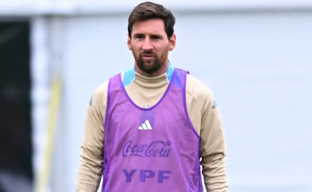Is Lionel Messi in the lineup for Argentina vs. Venezuela in the 2026 World Cup Qualifiers today, September 4?