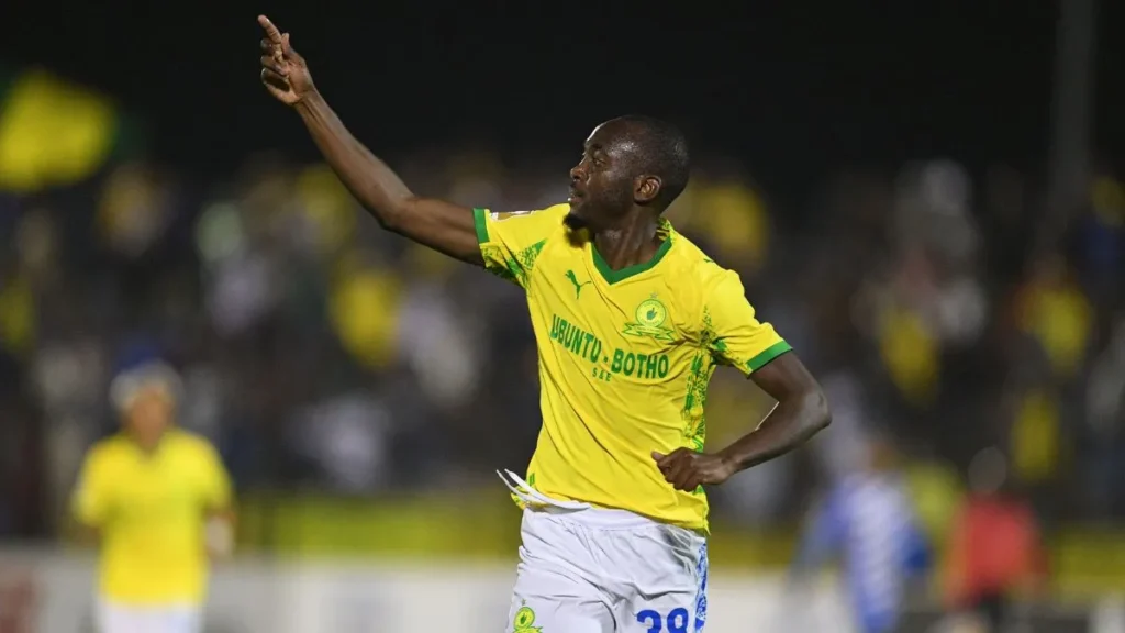 Mamelodi Sundowns Celebrate Peter Shalulile with Special Recognition