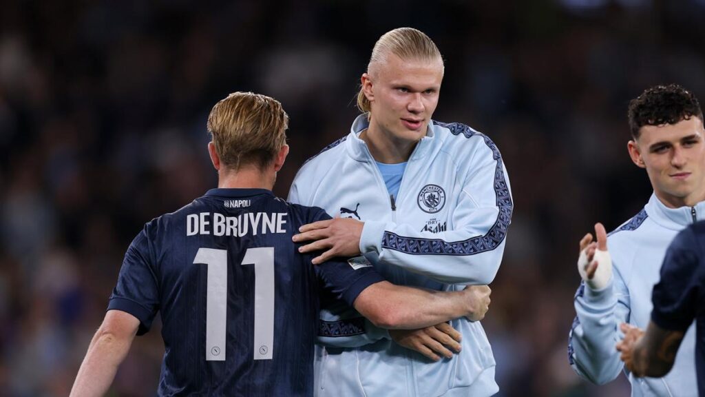 Man City Fans Honor De Bruyne with Heartfelt Tribute