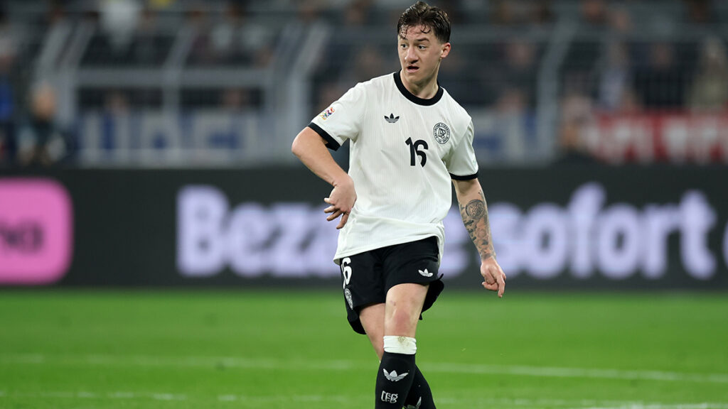 Manchester United Faces Challenges in Angelo Stiller Negotiations Manchester United Faces Challenges in Angelo Stiller Negotiations