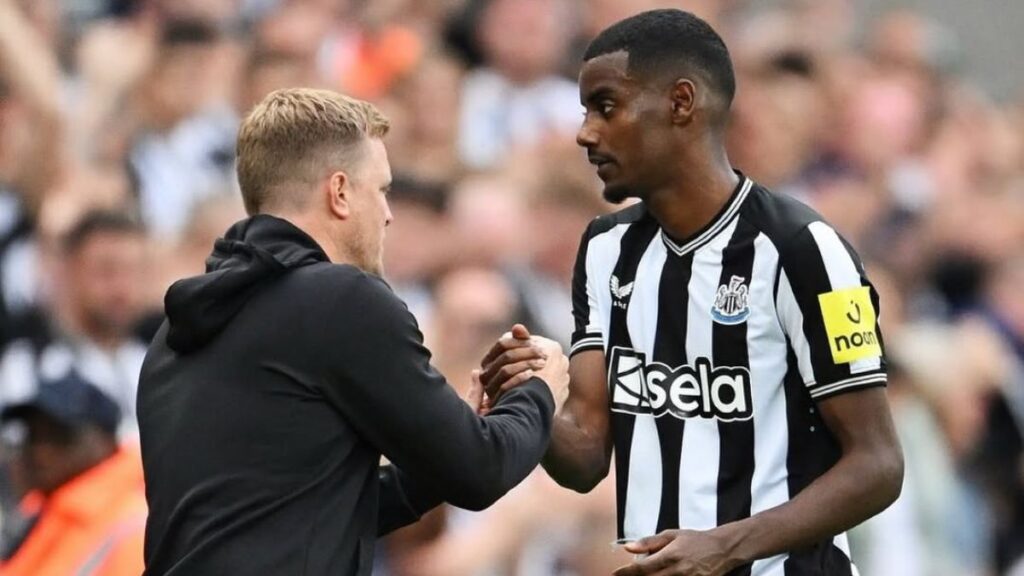 Newcastle Coach Eddie Howe Discusses His Bond with Isak Following Liverpool Transfer