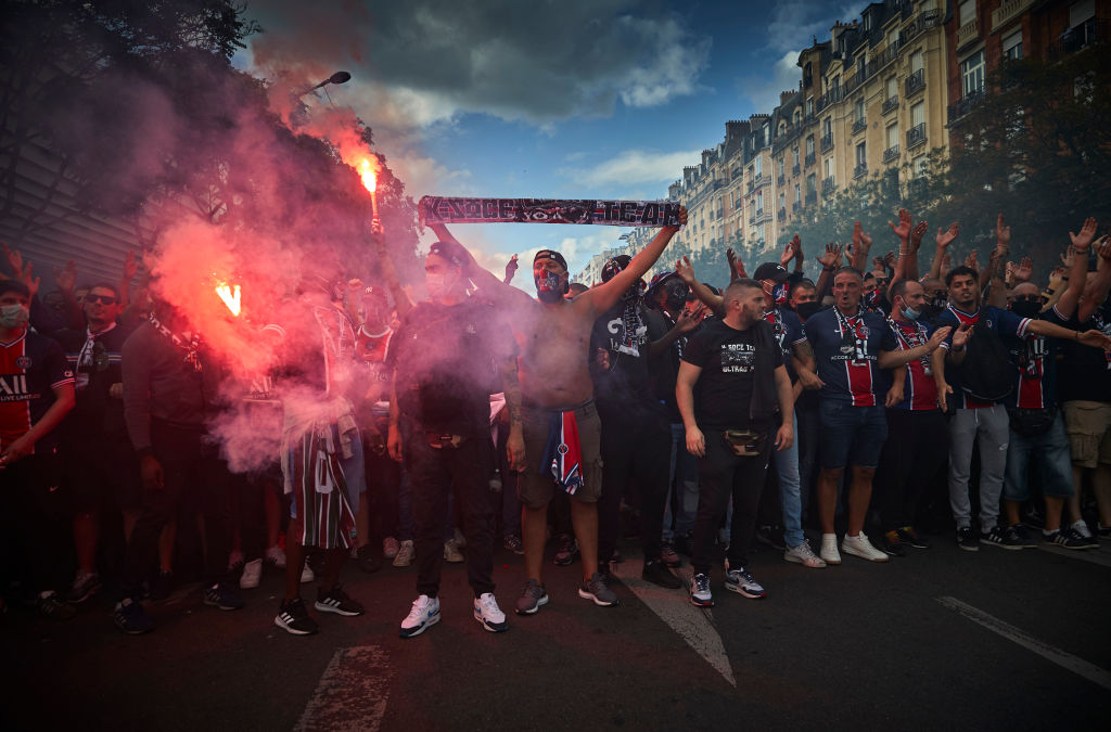 PSG Fans to Gather Outside Théâtre du Châtelet for Ballon d’Or Ceremony PSG Fans to Gather Outside Théâtre du Châtelet for Ballon d’Or Ceremony