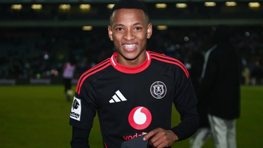 Relebohile Mofokeng Turns Down Russian League Offer, Prioritizes Growth Over Money