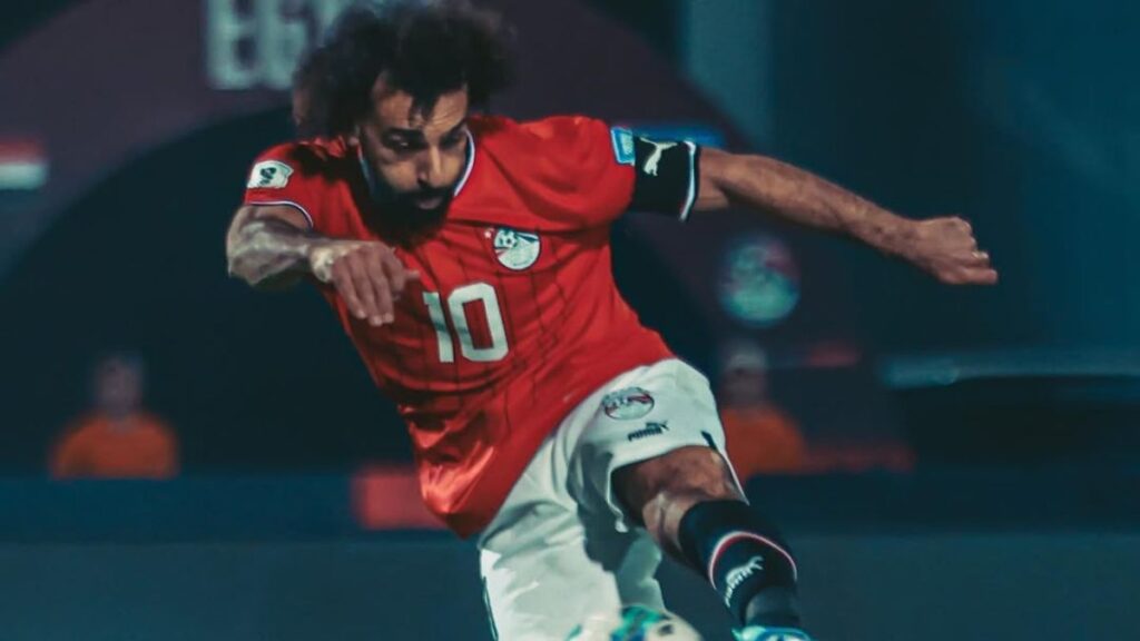 Salah Shares Photo of Egypt Team Enjoying a Movie Night Together