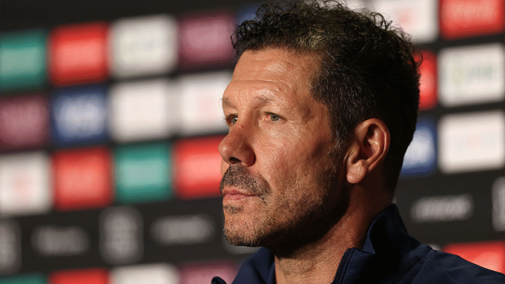 Simeone Acknowledges the Pressure of Leading Atlético