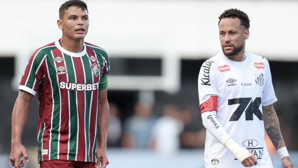 Thiago Silva Speaks Out on His Disagreement with Neymar in Brazilian Serie A Match Thiago Silva Speaks Out on His Disagreement with Neymar in Brazilian Serie A Match