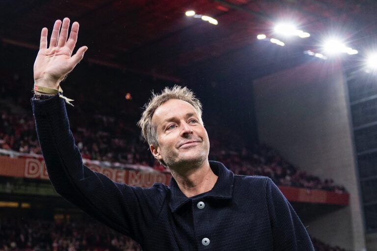 बायर लेवरकुसेन ने एरिक टेन हैग की जगह नए कोच को नियुक्त किया