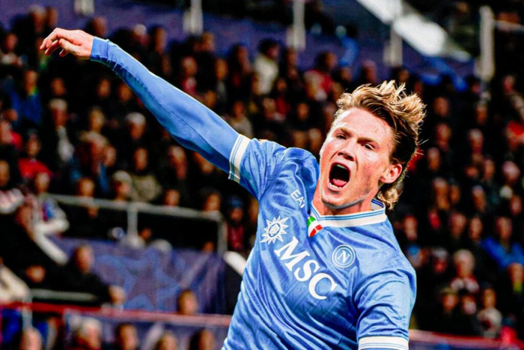 Napoli Defeat Inter to Go Top of the League Napoli Defeat Inter to Go Top of the League