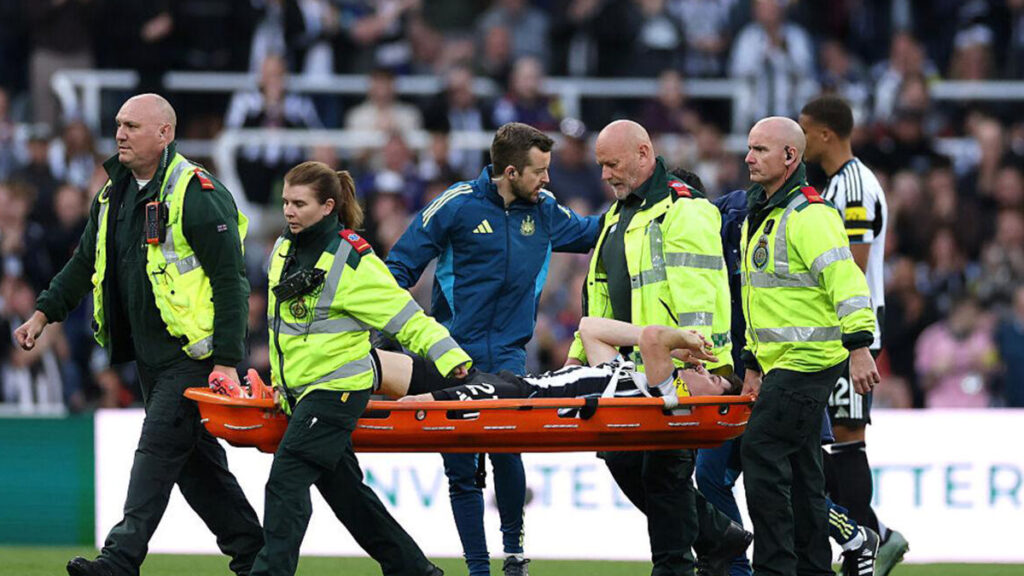 Newcastle’s Yoane Wissa and Tino Livramento Out for Two Months