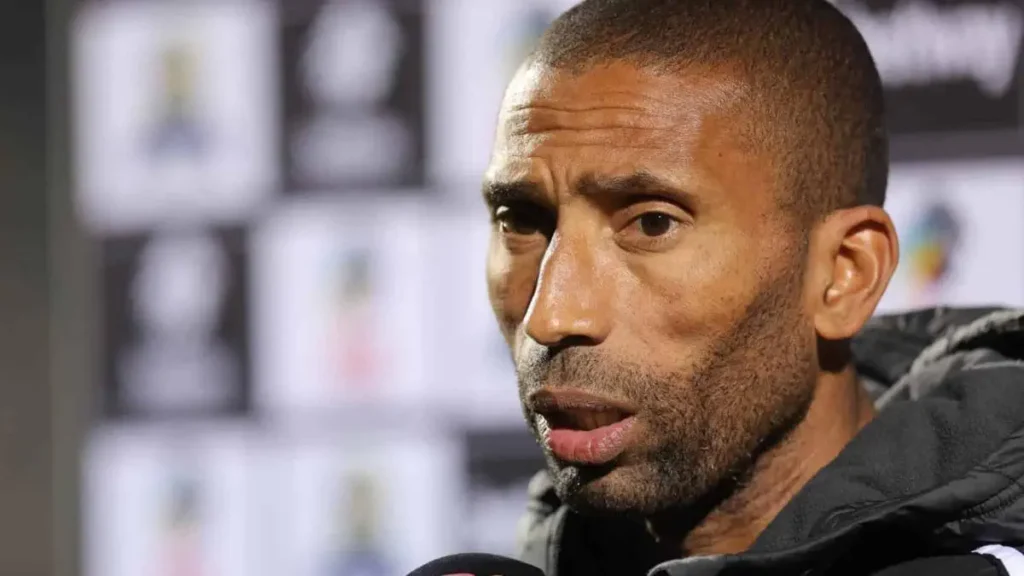 Ouaddou Shares Key Message with His Pirates Team