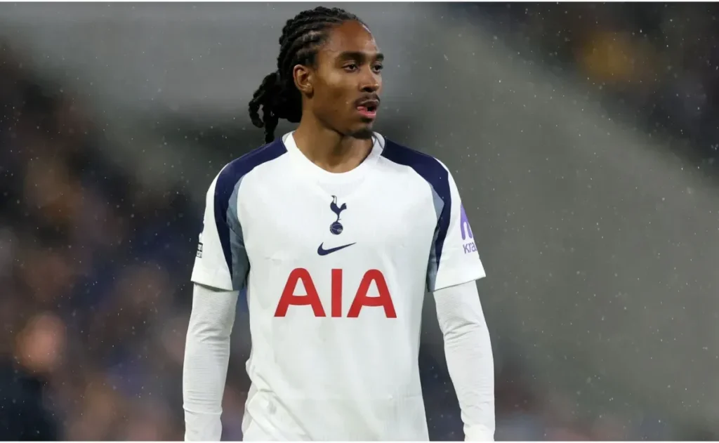 Where to Watch Newcastle vs. Tottenham Live in the USA: Carabao Cup 2025/2026 Where to Watch Newcastle vs. Tottenham Live in the USA: Carabao Cup 2025/2026