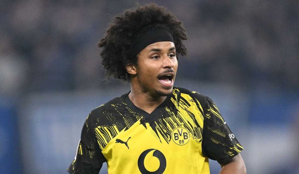 Adeyemi’s Gun Link Fuels Dortmund Exit Rumors