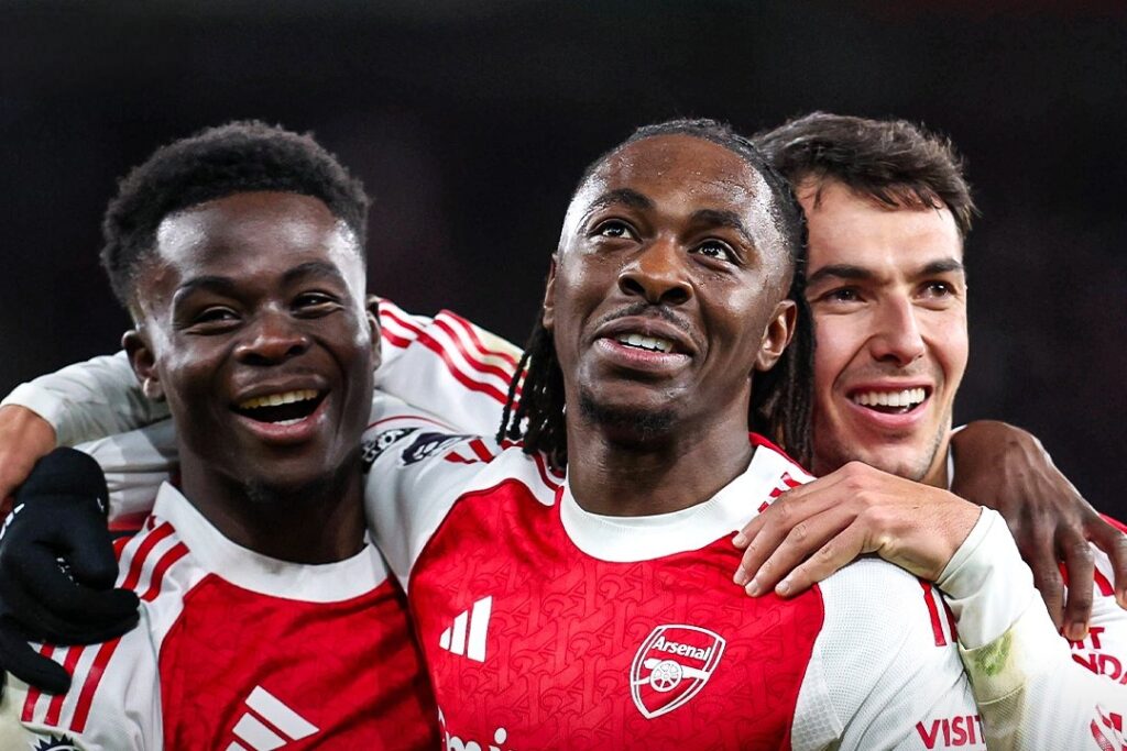 Arsenal Dominates North London Derby Arsenal Dominates North London Derby