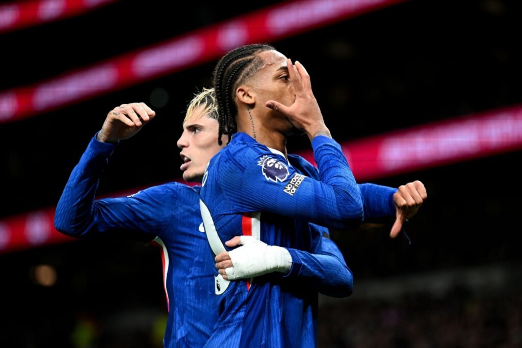 Chelsea Defeats Tottenham in London Derby Chelsea Defeats Tottenham in London Derby