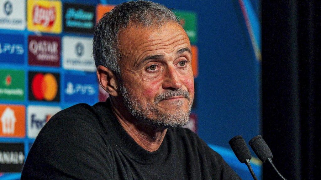 The Medical Briefing Before Arriving at Le Havre The Medical Briefing Before Arriving at Le Havre