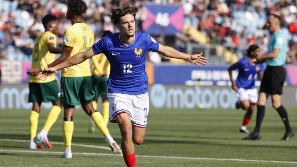 RC Lens Extends Contract for Rising Star Anthony Bermont RC Lens Extends Contract for Rising Star Anthony Bermont