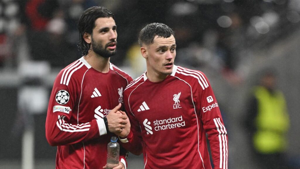 Manchester City vs Liverpool: Official Lineups Announced Manchester City vs Liverpool: Official Lineups Announced