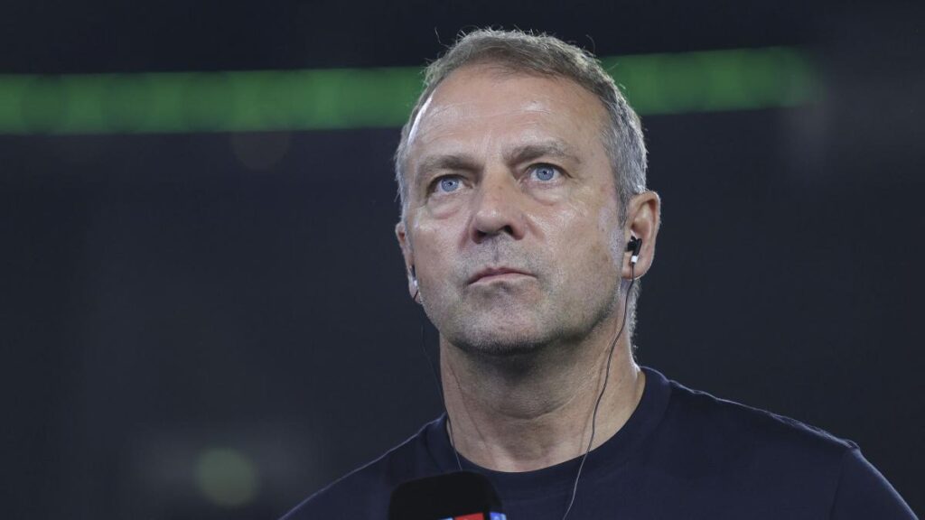 Hansi Flick Sends a Strong Message to Araujo