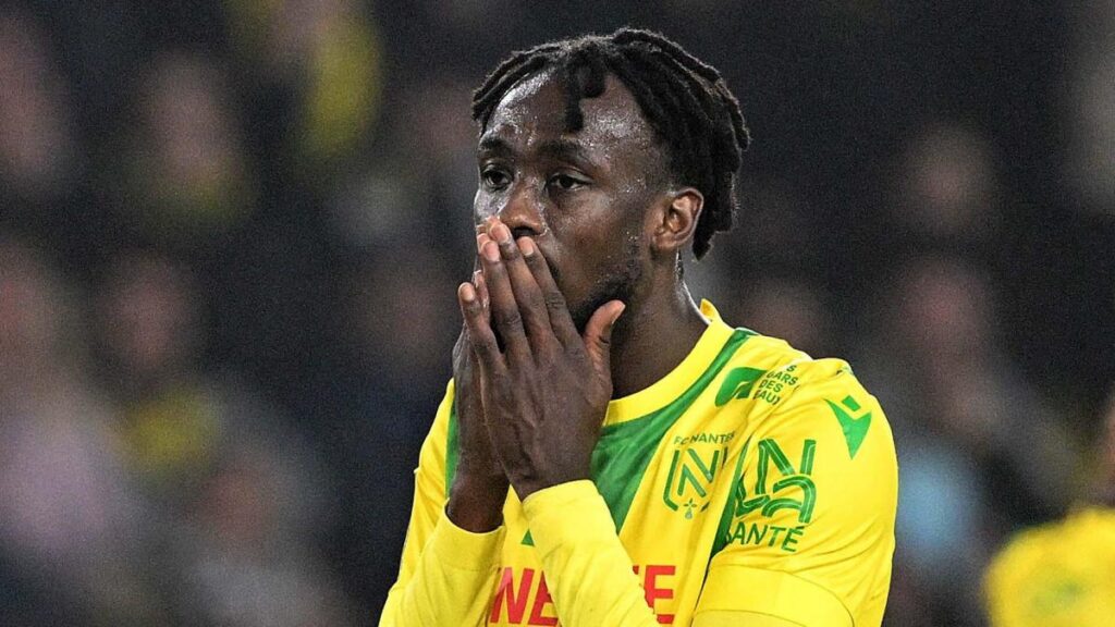 Tino Kadewere Faces Tough Times on His Journey to Comeback Tino Kadewere Faces Tough Times on His Journey to Comeback