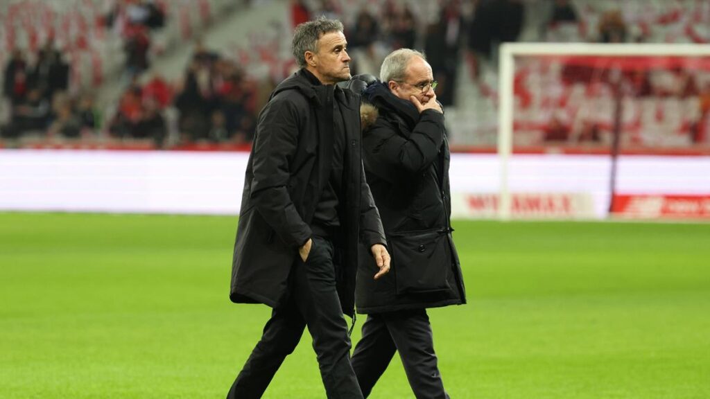 Tensions Rise in the Hallways of Parc des Princes