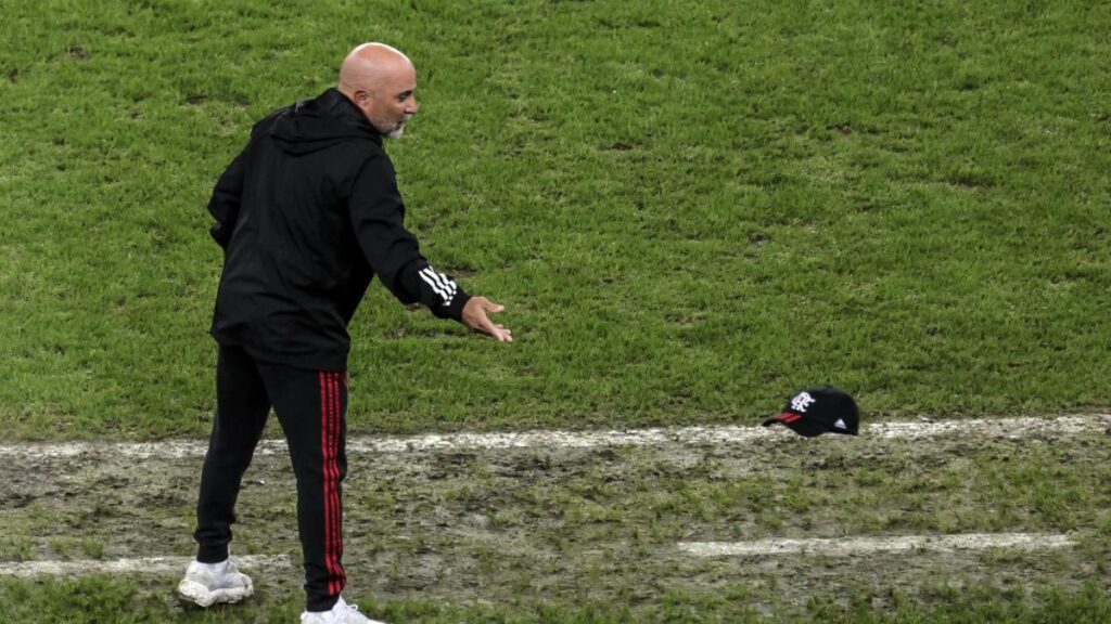Jorge Sampaoli Faces Turmoil in Brazil
