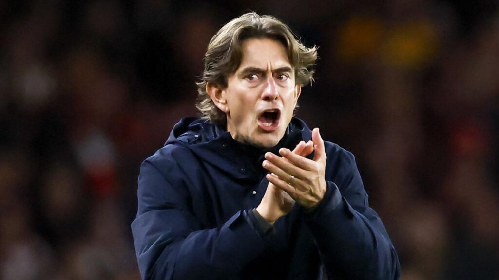 England Takes on Thomas Frank: The Coach Who Struggles Against Big Teams