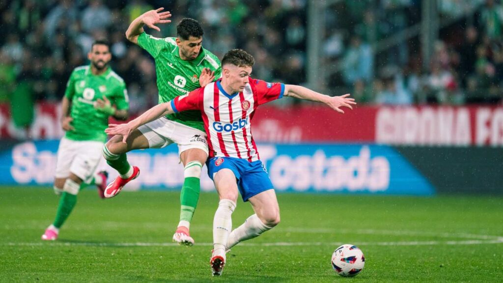 Girona Shines Brightly with a Victorious Performance Against Alavés Girona Shines Brightly with a Victorious Performance Against Alavés