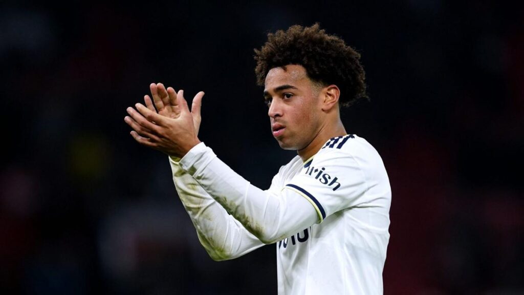 Tyler Adams’ Stunning 45-Meter Lob: A Game-Changing Moment Tyler Adams’ Stunning 45-Meter Lob: A Game-Changing Moment