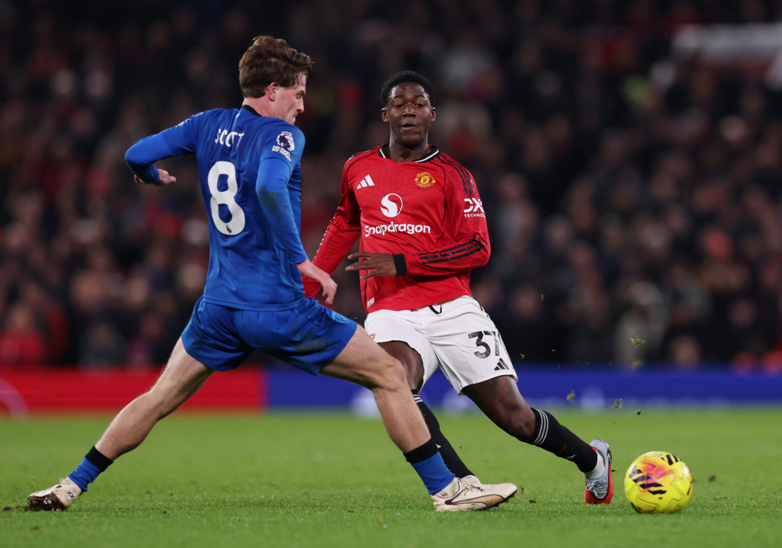 Amorim Clarifies Mainoo Will Not Face Penalty for T-Shirt Message