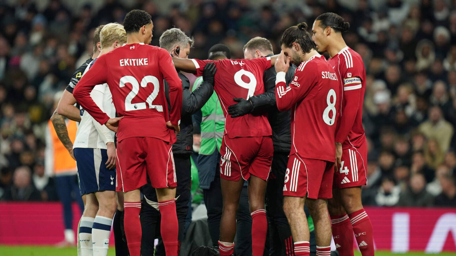 Aston Villa vs Manchester United: Manchester United Regrets Missed Chances in Loss Aston Villa vs Manchester United: Manchester United Regrets Missed Chances in Loss