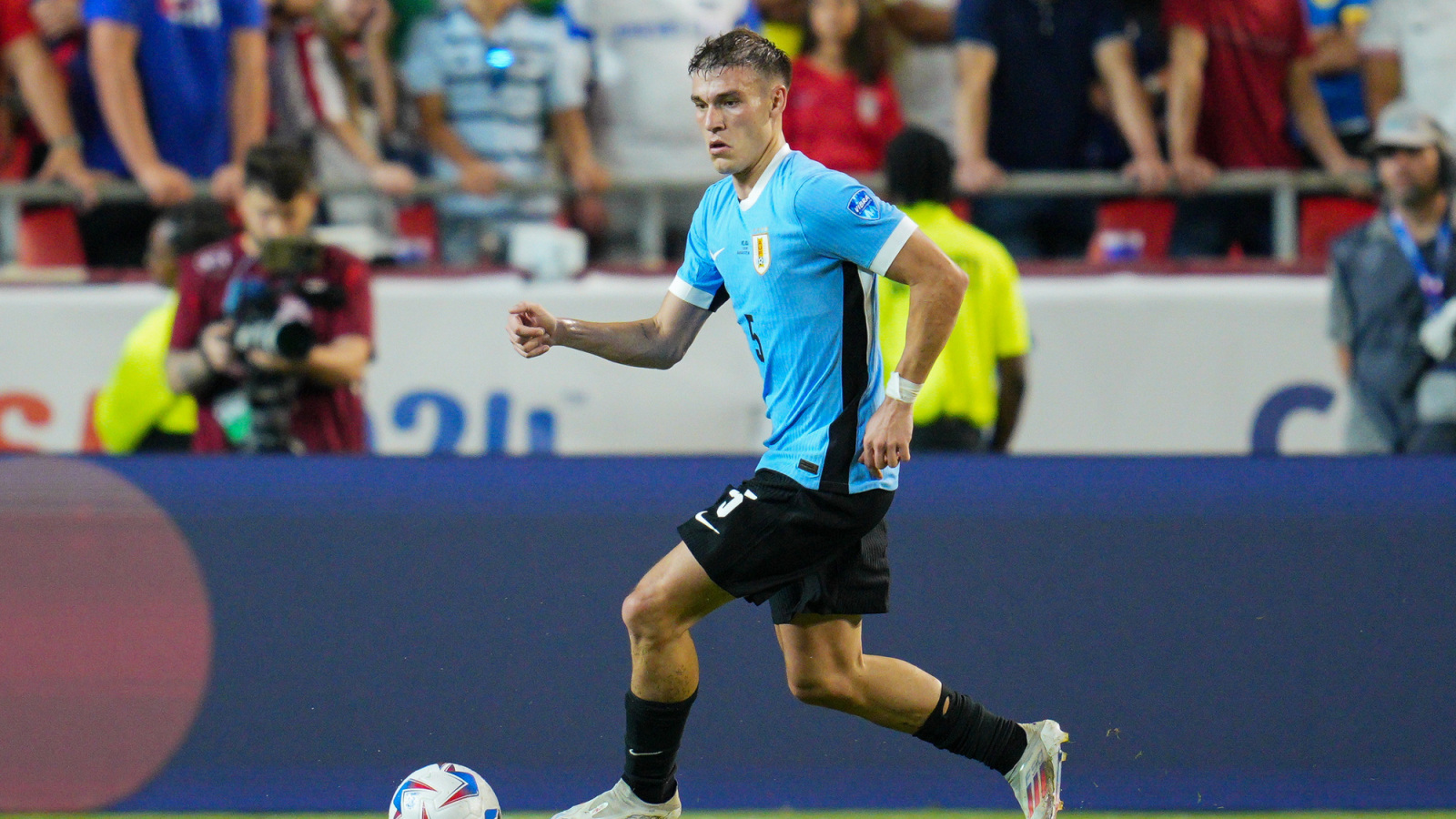 European Clubs Team Up with Galatasaray to Pursue Manuel Ugarte