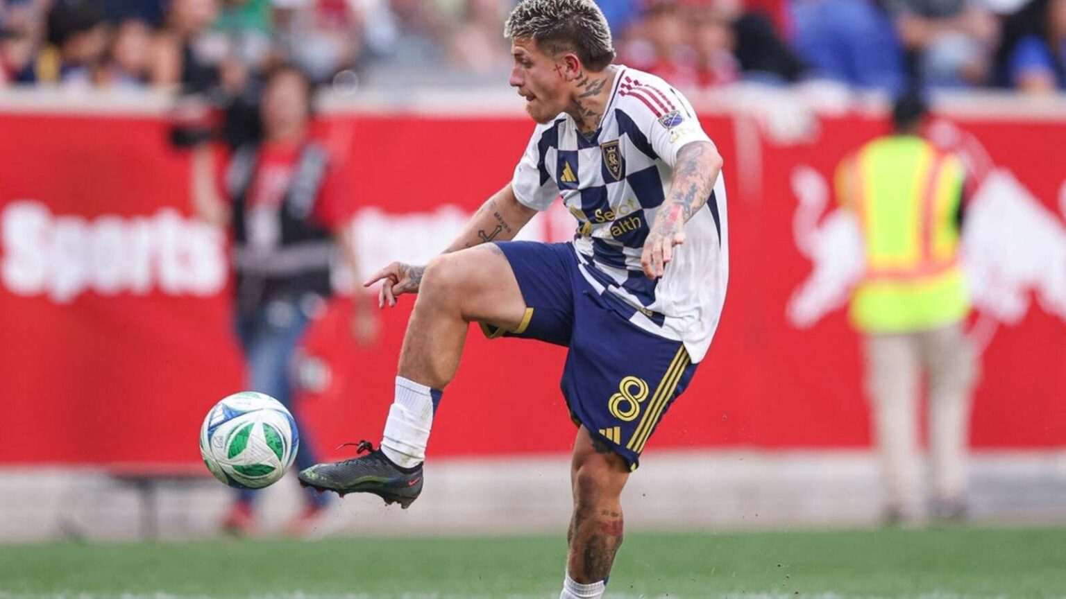 Minnesota United Signs Defender Peter Stroud from Red Bulls