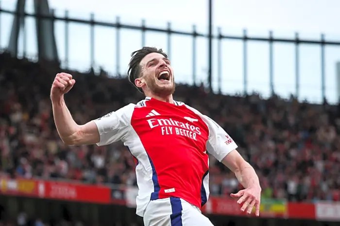 Paul Scholes Expresses Interest in Signing Arsenal Player for Manchester United