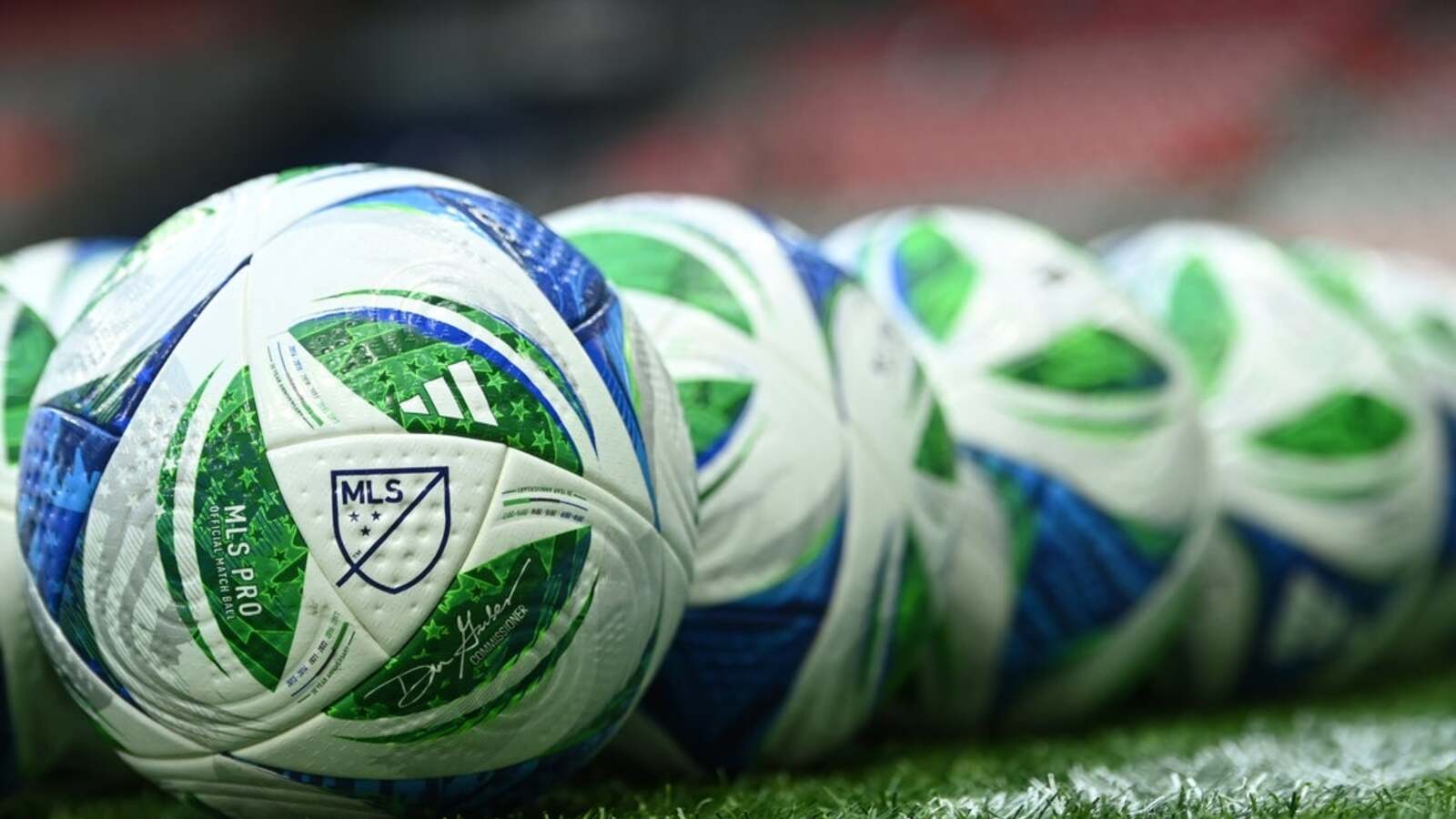 Philadelphia Union Signs Defender Finn Sundstrom from D.C. United