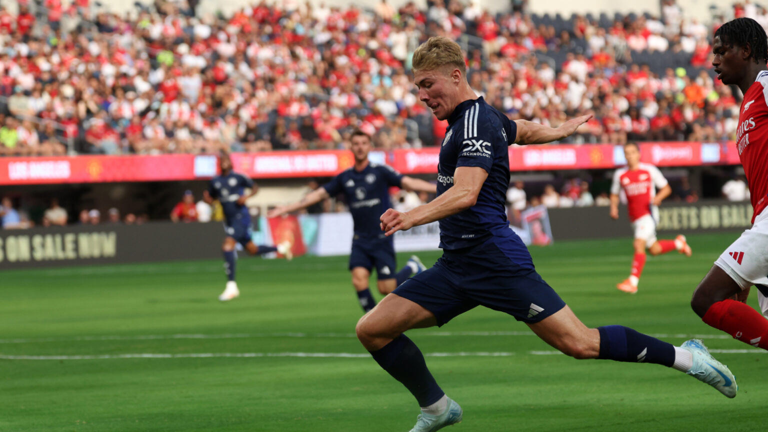 Rasmus Hojlund’s Permanent Transfer to Napoli Faces Uncertainty